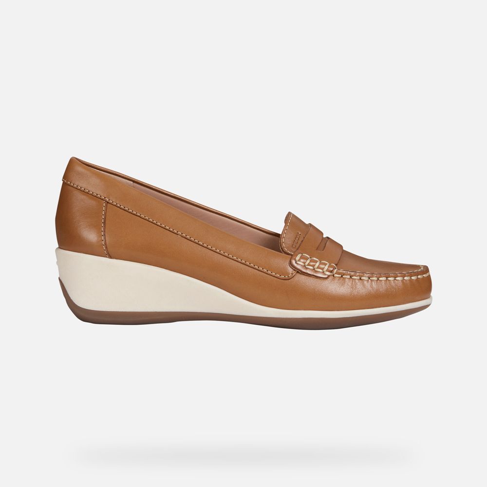 Mocassins Geox Senhora Marrom - Arethea - KCZNF6519